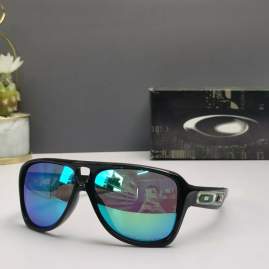 Picture of Oakley Sunglasses _SKUfw66123973fw